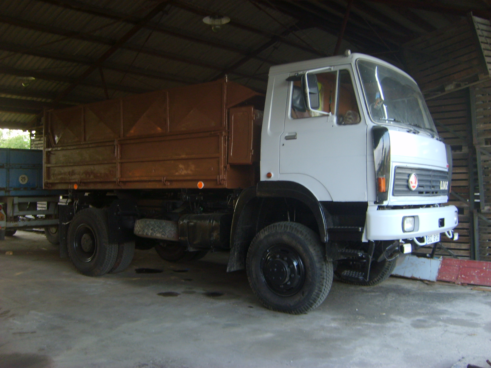 S6002989.JPG